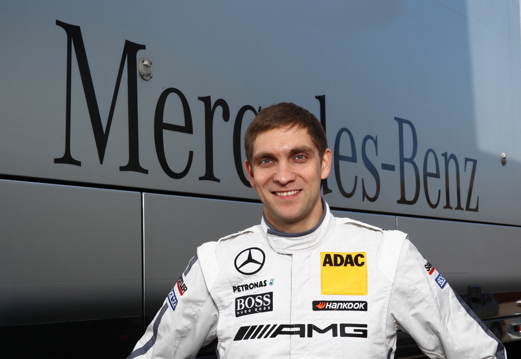 En glad Petrov fik sin test
(Foto: Daimler Chrysler)